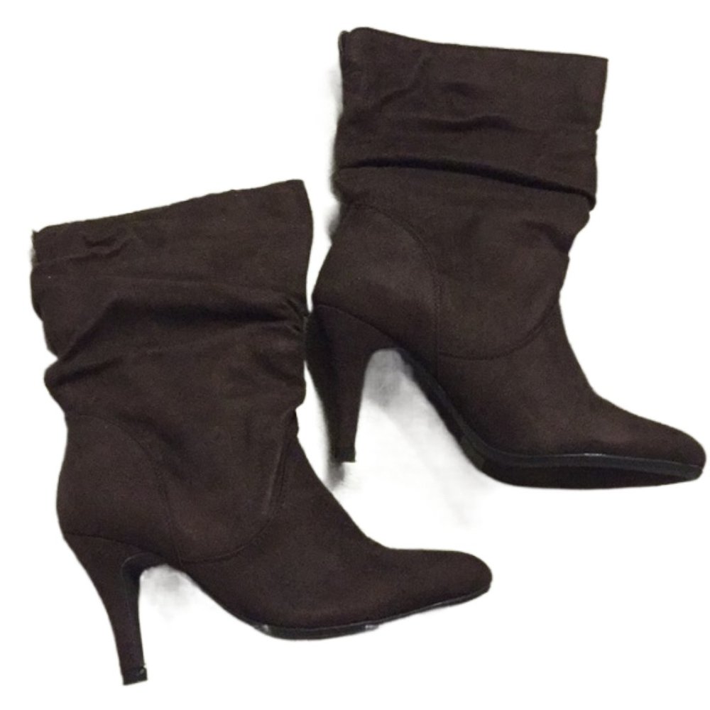 PAPRIKA Vintage Brown Suede Slouchy Boots, size 6